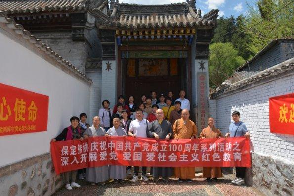救援外星小怪物